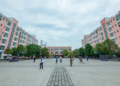 云南機(jī)電職業(yè)技術(shù)學(xué)院五年制大專汽車檢測與維修技術(shù)介紹